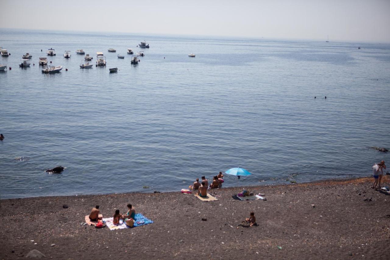 Un Tuffo Nella Baia Di Capomulini Acomodação com café da manhã Acireale Exterior foto